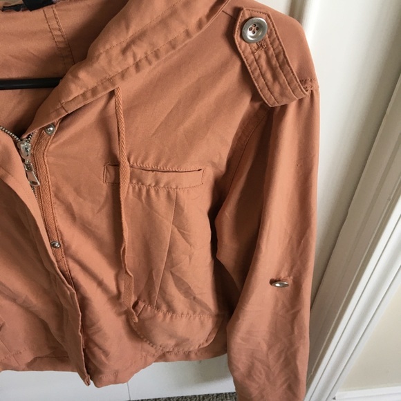 Lightweight salmon coloured jacket - Picture 3 of 4